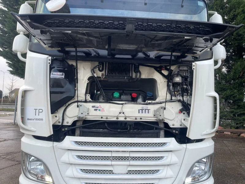 DAF XF 106.460 4X2 Tractor-unit Spring/Air Retarder Euro6 - Cabeza tractora: foto 5 DAF XF 106.460 4X2 Tractor-unit Spring/Air Retarder Euro6 - Cabeza tractora: foto 5