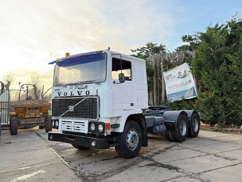 Volvo F 12 Turbo B 380 6X4 Tractor-Unit Spring/Spring Manual Gearbox - Cabeza tractora: foto 2 Volvo F 12 Turbo B 380 6X4 Tractor-Unit Spring/Spring Manual Gearbox - Cabeza tractora: foto 2