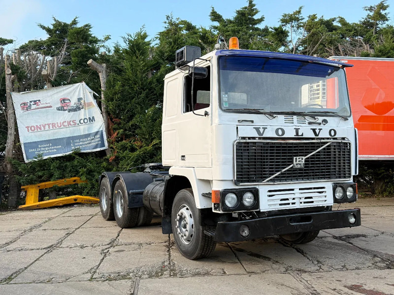 Volvo F 12 Turbo B 380 6X4 Tractor-Unit Spring/Spring Manual Gearbox - Cabeza tractora: foto 1 Volvo F 12 Turbo B 380 6X4 Tractor-Unit Spring/Spring Manual Gearbox - Cabeza tractora: foto 1