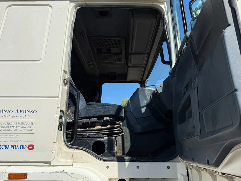 Camión volquete DAF 95.430 ATI 4X2 Tipper SPRING/AIR ZF MAN GEARBOX: foto 14