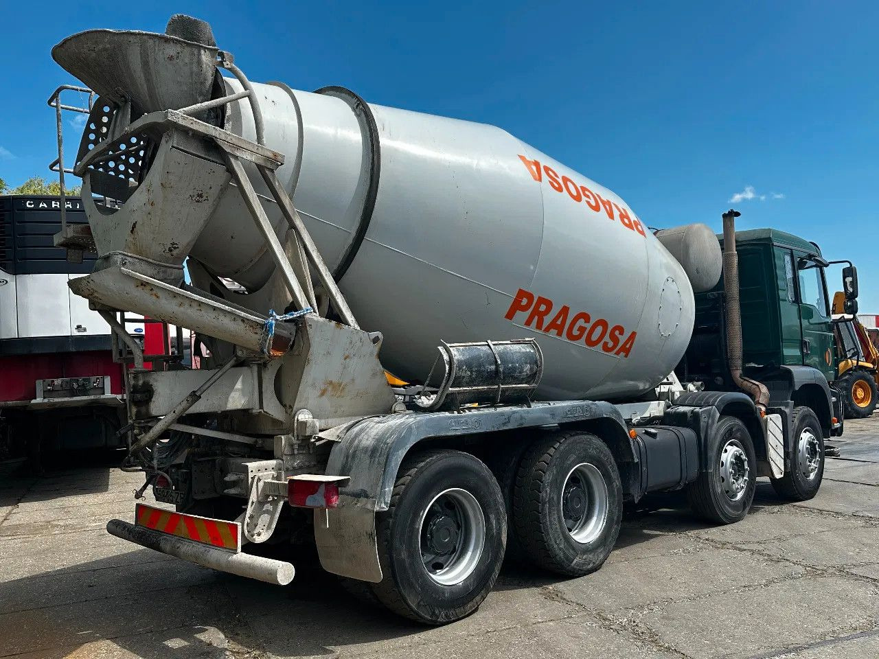 MAN TGA 35.360 8X4 CIFA Beton Mixer Spring/Spring ZF - Camión hormigonera: foto 4 MAN TGA 35.360 8X4 CIFA Beton Mixer Spring/Spring ZF - Camión hormigonera: foto 4