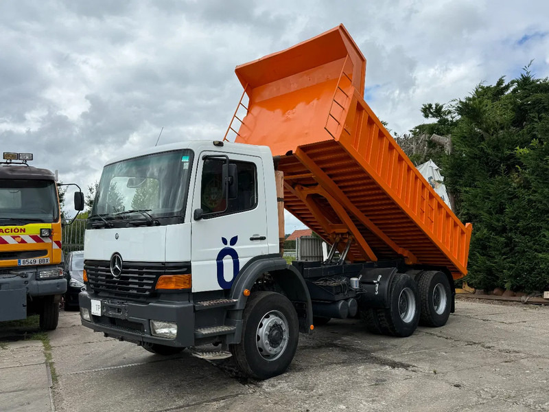 Mercedes-Benz Atego 2628 6X4 Tipper Spring/Spring Manual Gearbox - Camión volquete: foto 2 Mercedes-Benz Atego 2628 6X4 Tipper Spring/Spring Manual Gearbox - Camión volquete: foto 2