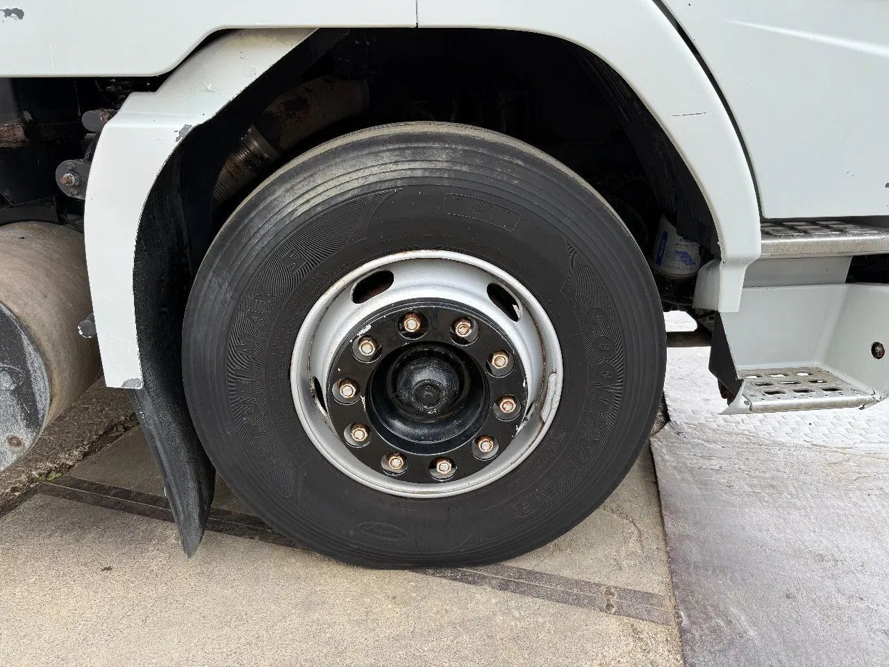 Camión frigorífico Volvo FH 12.420 6X2 Frigo Spring/Air Manual Gearbox TO: foto 16