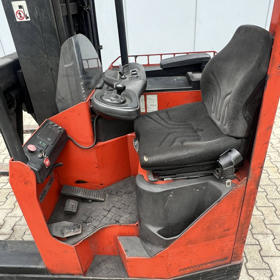 BT FR2.7 - Carretilla de 4 vías: foto 5 BT FR2.7 - Carretilla de 4 vías: foto 5