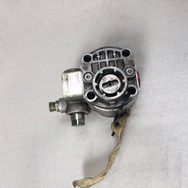 Gear pump for Linde - Bomba de dirección para Equipo de manutención: foto 1 Gear pump for Linde - Bomba de dirección para Equipo de manutención: foto 1