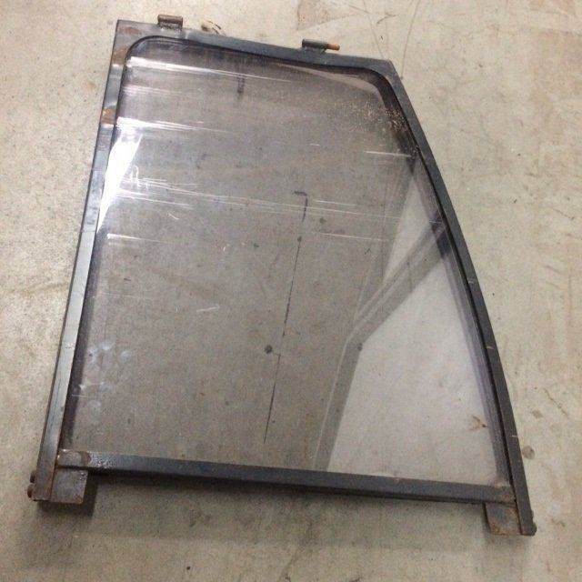 Halve Cold store Cabin with heated windows for Linde R14, Series 115 - Ventana y piezas para Equipo de manutención: foto 4 Halve Cold store Cabin with heated windows for Linde R14, Series 115 - Ventana y piezas para Equipo de manutención: foto 4