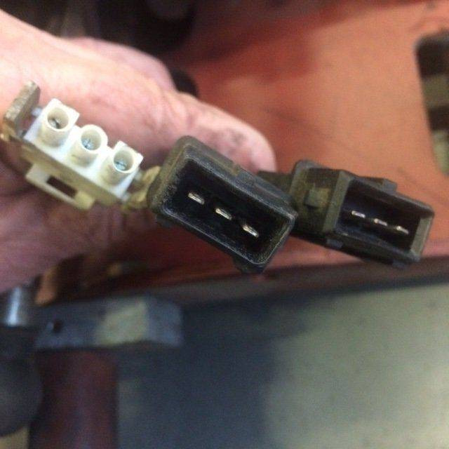 Hydraulic control valve for Linde E35P, Series 337 - Válvula hidráulica para Equipo de manutención: foto 4 Hydraulic control valve for Linde E35P, Series 337 - Válvula hidráulica para Equipo de manutención: foto 4