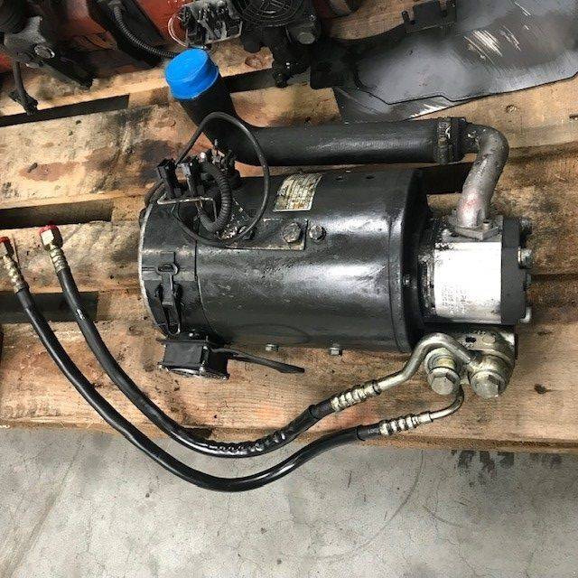 Hydraulic motor for Linde series 335-02 - Motor hidráulico para Equipo de manutención: foto 1 Hydraulic motor for Linde series 335-02 - Motor hidráulico para Equipo de manutención: foto 1