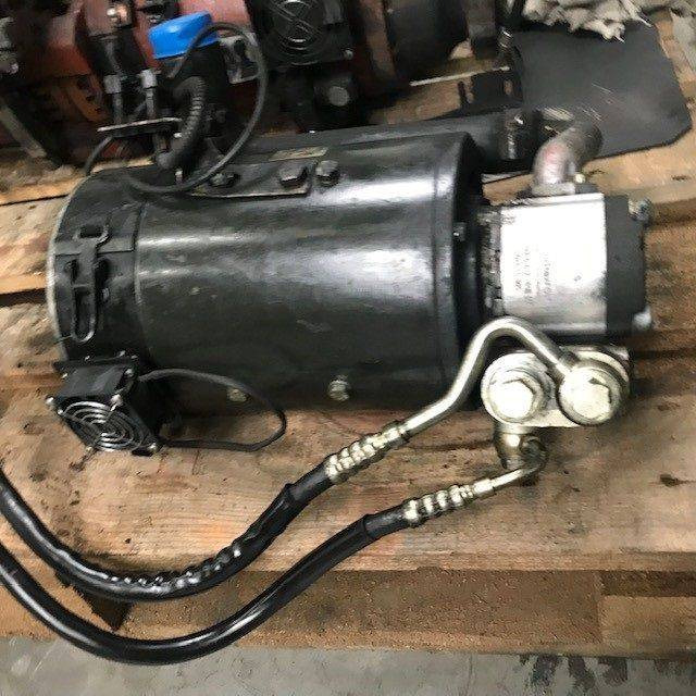 Hydraulic motor for Linde series 335-02 - Motor hidráulico para Equipo de manutención: foto 2 Hydraulic motor for Linde series 335-02 - Motor hidráulico para Equipo de manutención: foto 2