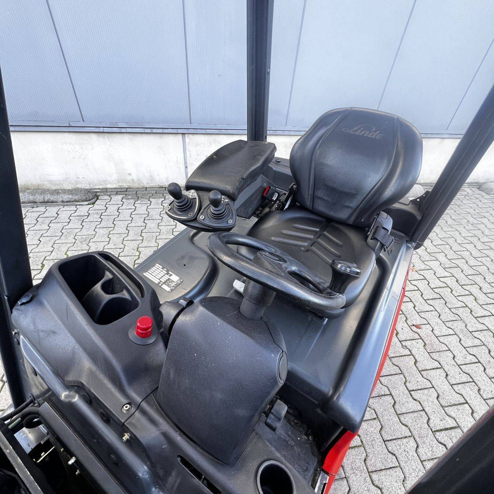 Linde E16 (386) - Carretilla elevadora eléctrica: foto 3 Linde E16 (386) - Carretilla elevadora eléctrica: foto 3