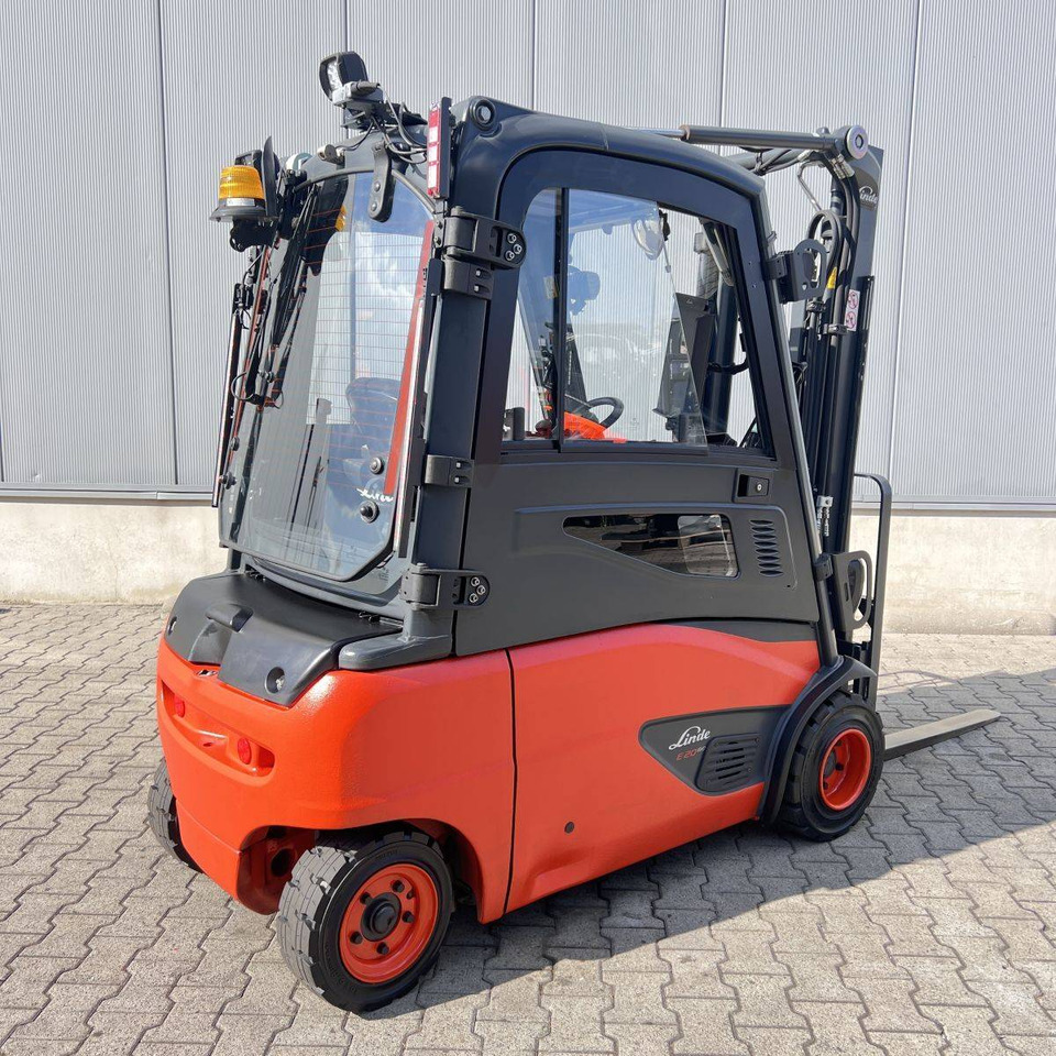 Linde E20PL (386-02) EVO - Carretilla elevadora eléctrica: foto 2 Linde E20PL (386-02) EVO - Carretilla elevadora eléctrica: foto 2