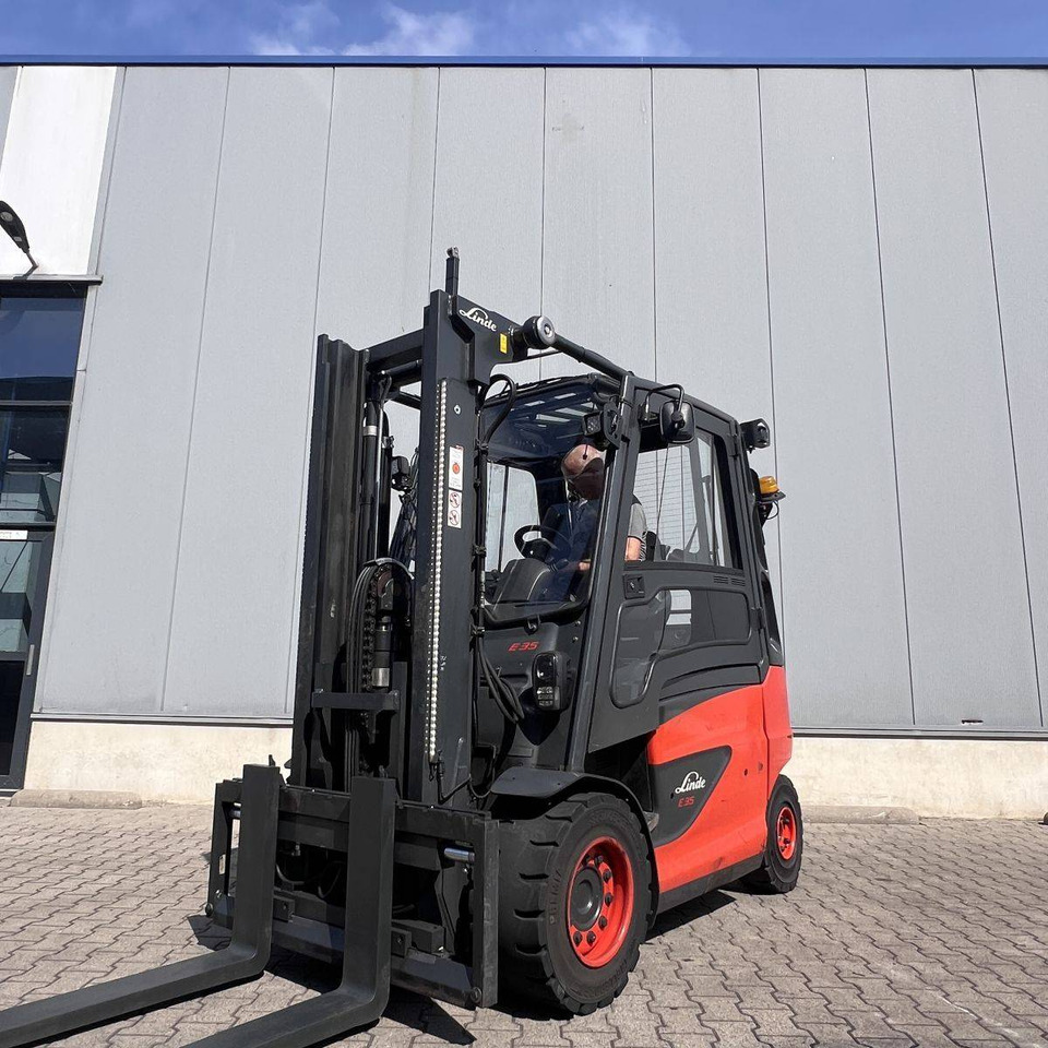 Linde E35/600H (388) - Carretilla elevadora eléctrica: foto 1 Linde E35/600H (388) - Carretilla elevadora eléctrica: foto 1