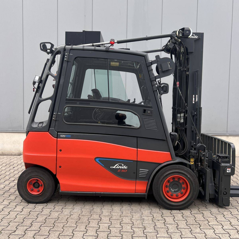 Linde E50/600HL (388) - Carretilla elevadora eléctrica: foto 4 Linde E50/600HL (388) - Carretilla elevadora eléctrica: foto 4