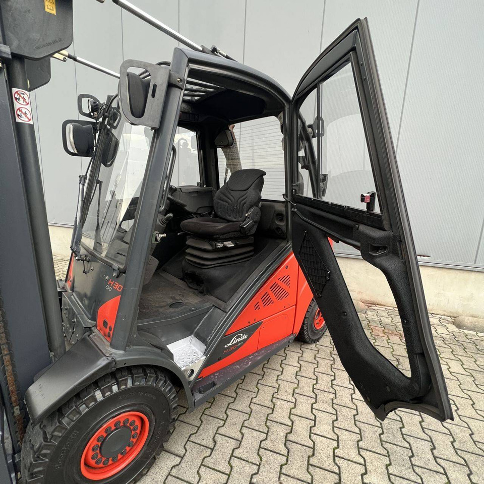 Linde H30D-02 (393) EVO - Carretilla elevadora diésel: foto 3 Linde H30D-02 (393) EVO - Carretilla elevadora diésel: foto 3