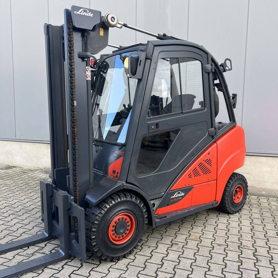 Linde H30D-02 (393) EVO - Carretilla elevadora diésel: foto 1 Linde H30D-02 (393) EVO - Carretilla elevadora diésel: foto 1