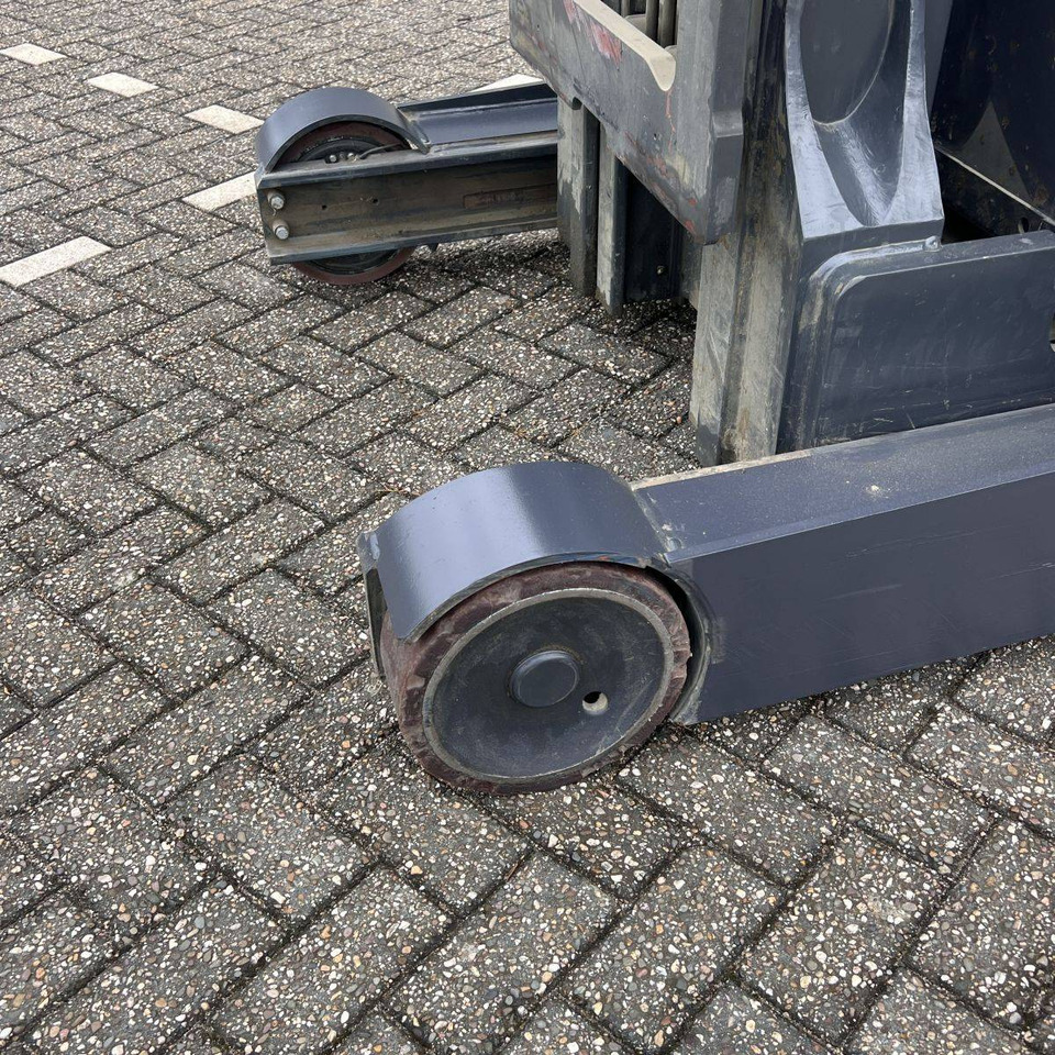 Leasing de  Linde R14 HD (1120) Linde R14 HD (1120): foto 12