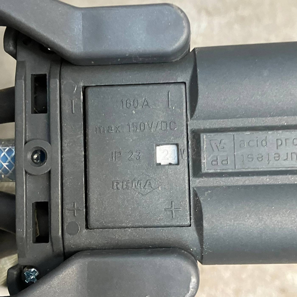 Hawker 24V/80A - Piezas de recambio para Equipo de manutención: foto 4 Hawker 24V/80A - Piezas de recambio para Equipo de manutención: foto 4