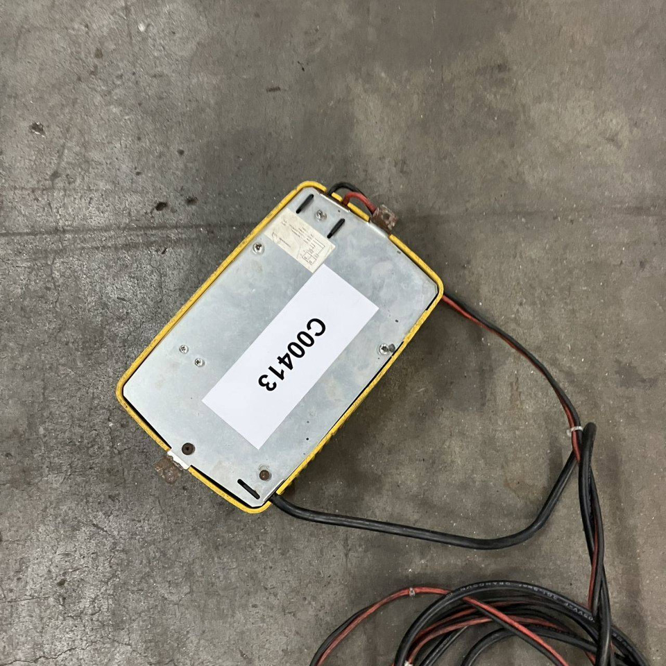 Hawker 24V20A - Piezas de recambio para Equipo de manutención: foto 4 Hawker 24V20A - Piezas de recambio para Equipo de manutención: foto 4