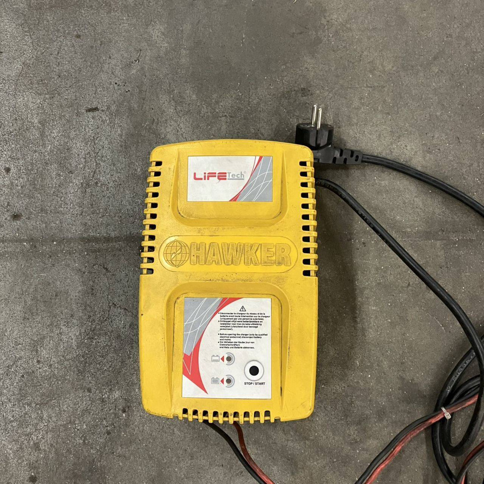 Hawker 24V20A - Piezas de recambio para Equipo de manutención: foto 1 Hawker 24V20A - Piezas de recambio para Equipo de manutención: foto 1