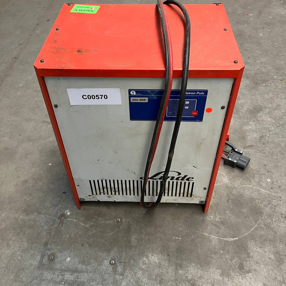 Hawker 48V/45A - Piezas de recambio para Equipo de manutención: foto 1 Hawker 48V/45A - Piezas de recambio para Equipo de manutención: foto 1