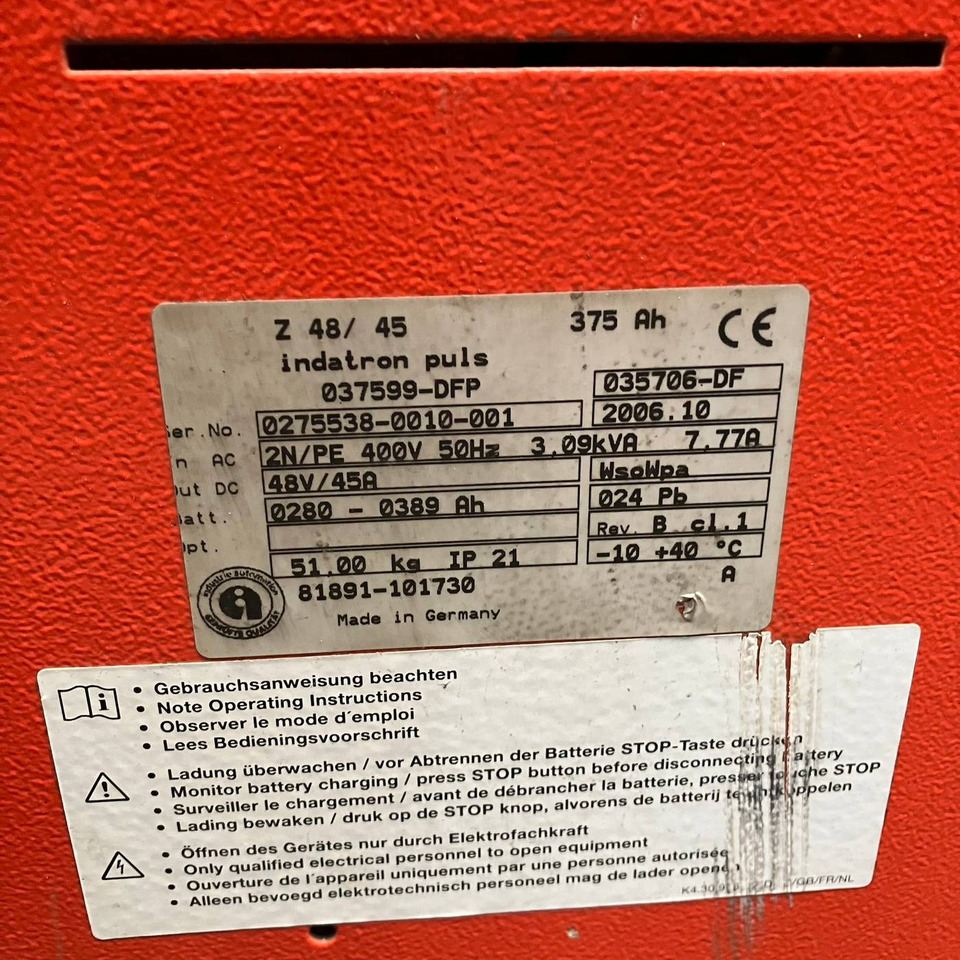 Hawker 48V/45A - Piezas de recambio para Equipo de manutención: foto 4 Hawker 48V/45A - Piezas de recambio para Equipo de manutención: foto 4