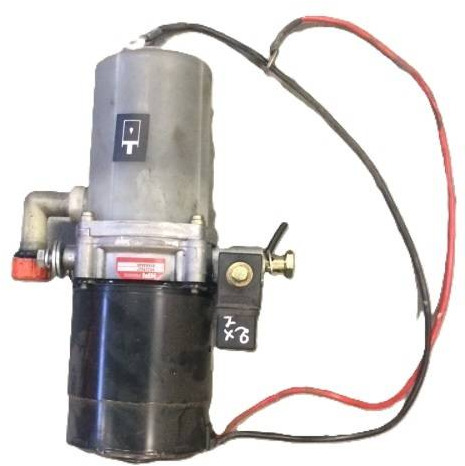 Pump unit for Komatsu - Bomba de dirección para Equipo de manutención: foto 1 Pump unit for Komatsu - Bomba de dirección para Equipo de manutención: foto 1