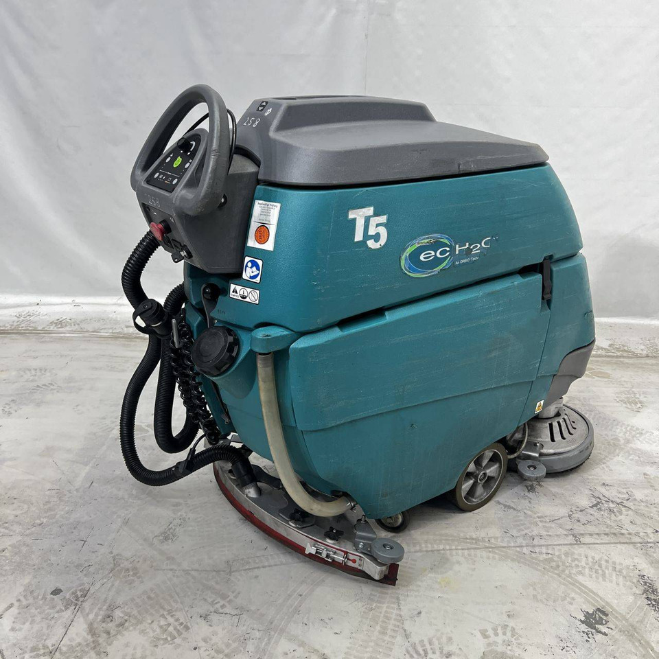 Tennant T5 - Fregadora: foto 3 Tennant T5 - Fregadora: foto 3