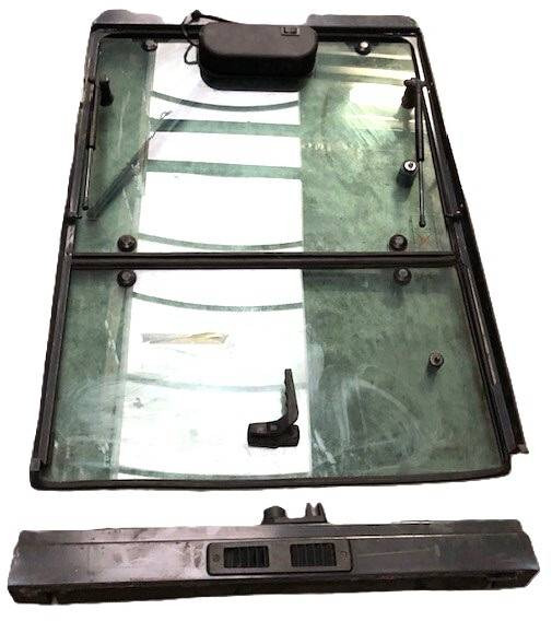 Window Assy.-back for Nissan - Ventana y piezas para Equipo de manutención: foto 1 Window Assy.-back for Nissan - Ventana y piezas para Equipo de manutención: foto 1