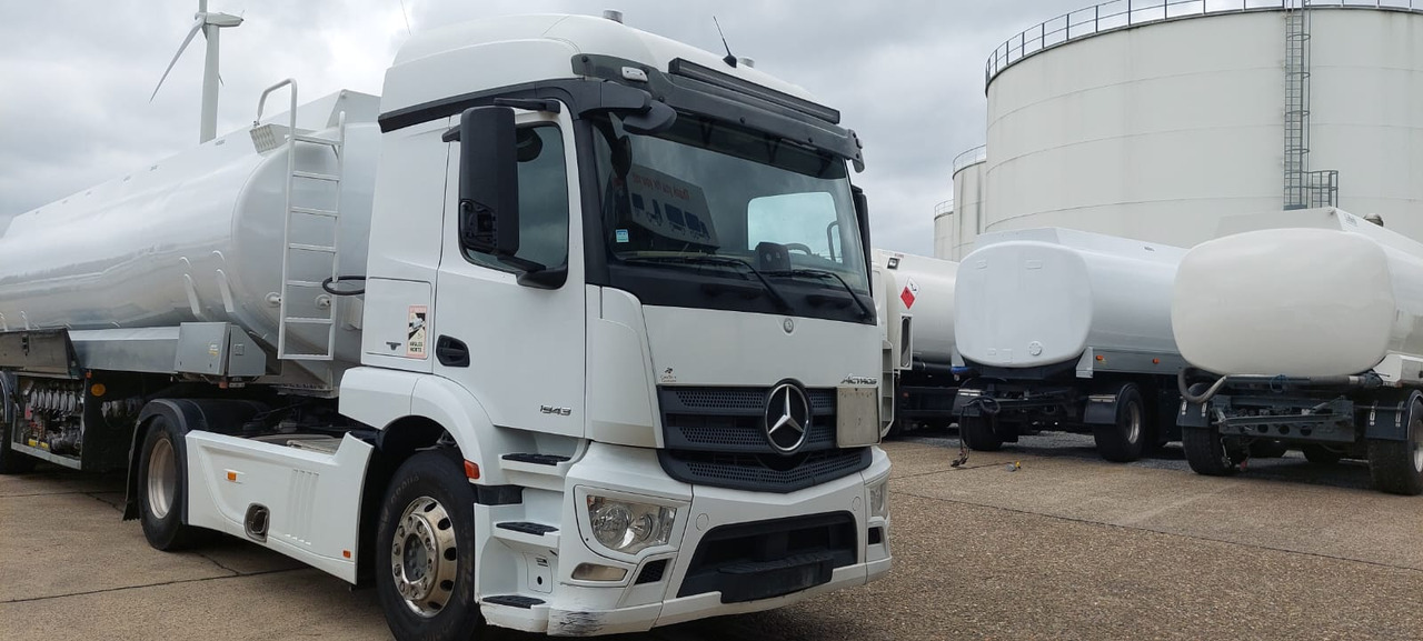 MERCEDES Actros - Cabeza tractora: foto 3 MERCEDES Actros - Cabeza tractora: foto 3