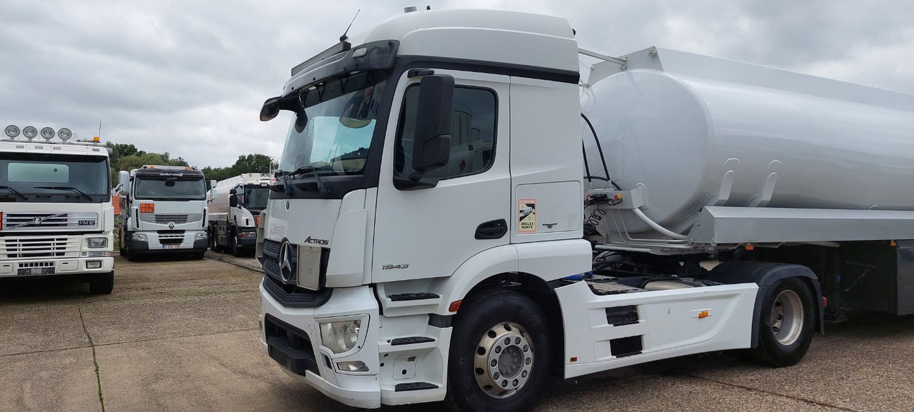 MERCEDES Actros - Cabeza tractora: foto 1 MERCEDES Actros - Cabeza tractora: foto 1