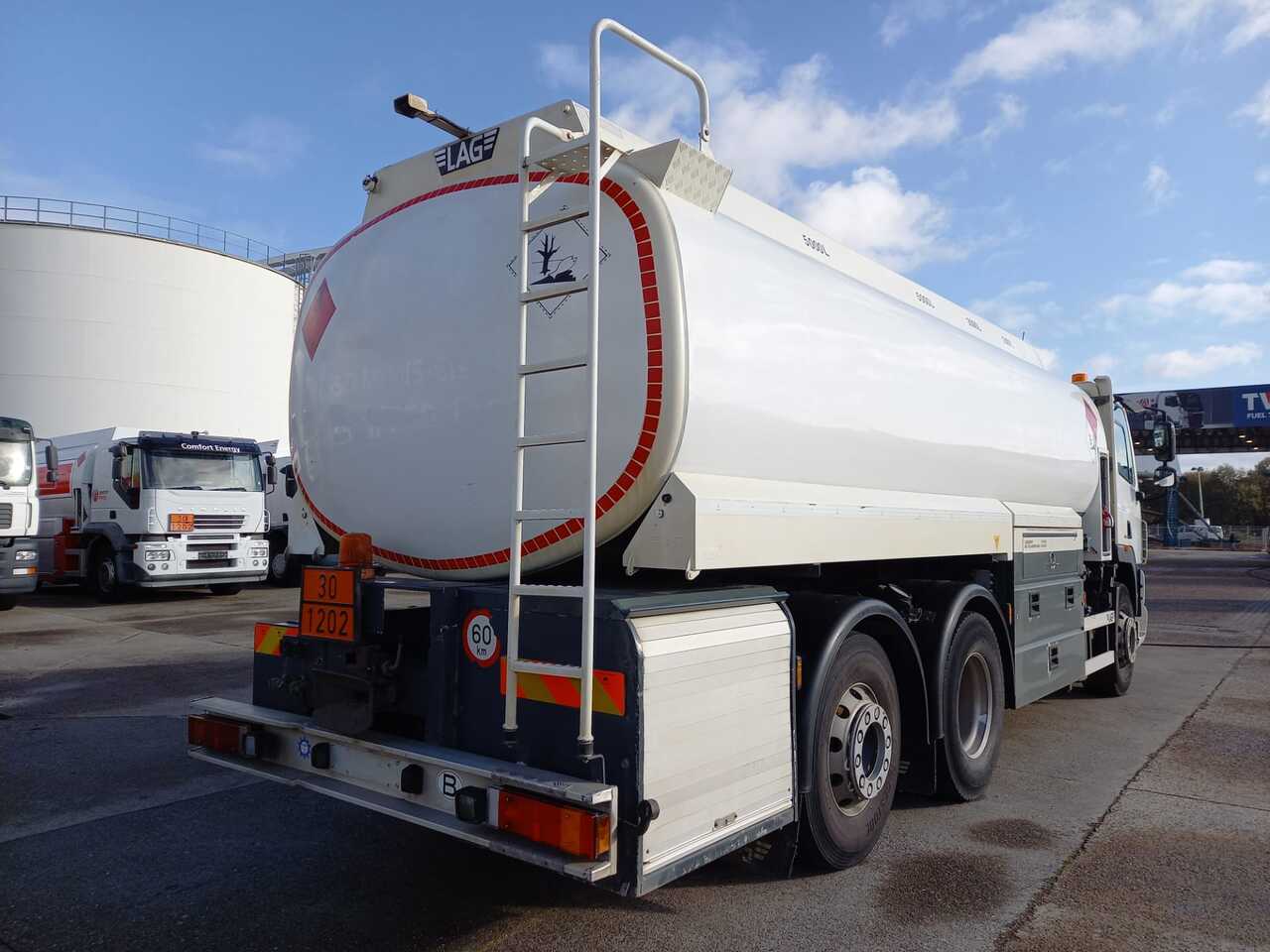 Camión cisterna DAF CF85: foto 8