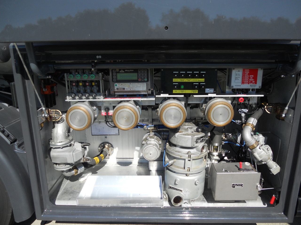 SCANIA G370 - Camión cisterna: foto 5 SCANIA G370 - Camión cisterna: foto 5