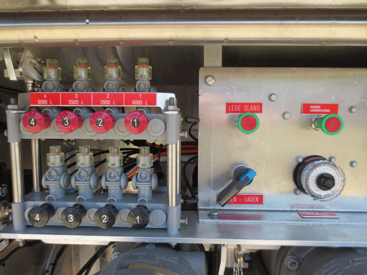 SCANIA G370 - Camión cisterna: foto 2 SCANIA G370 - Camión cisterna: foto 2