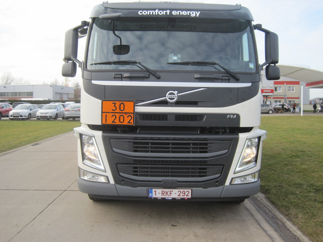 Volvo FM - Camión cisterna: foto 3 Volvo FM - Camión cisterna: foto 3