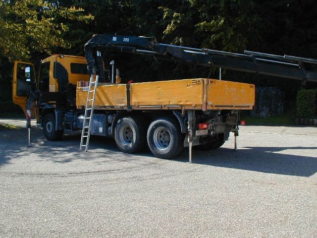 Volvo FH 12 6x4 - Camión caja abierta, Camión grúa: foto 2 Volvo FH 12 6x4 - Camión caja abierta, Camión grúa: foto 2