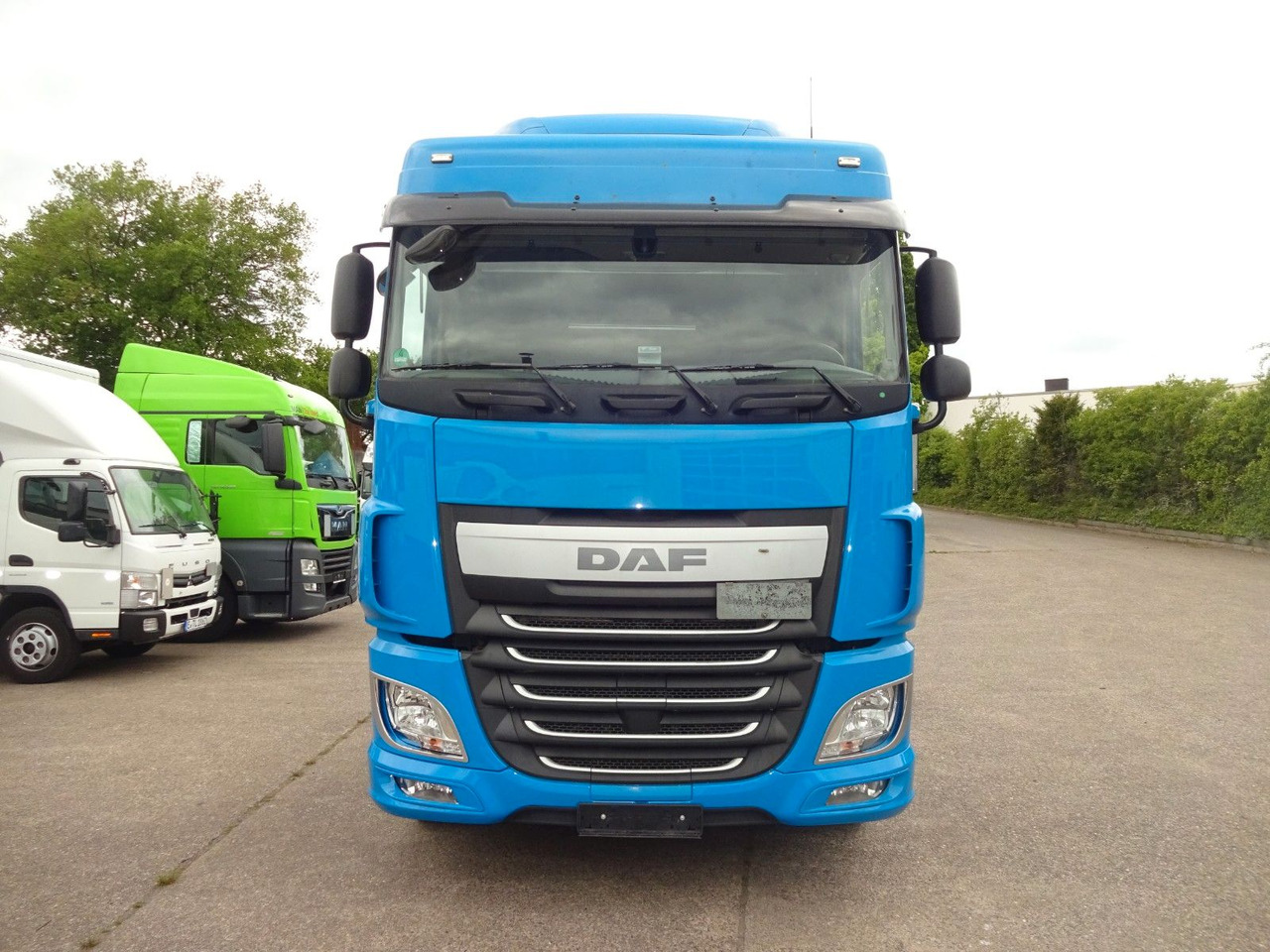 DAF XF 440, SC, Klima, 2 x Tank, Intarder, - Cabeza tractora: foto 2 DAF XF 440, SC, Klima, 2 x Tank, Intarder, - Cabeza tractora: foto 2
