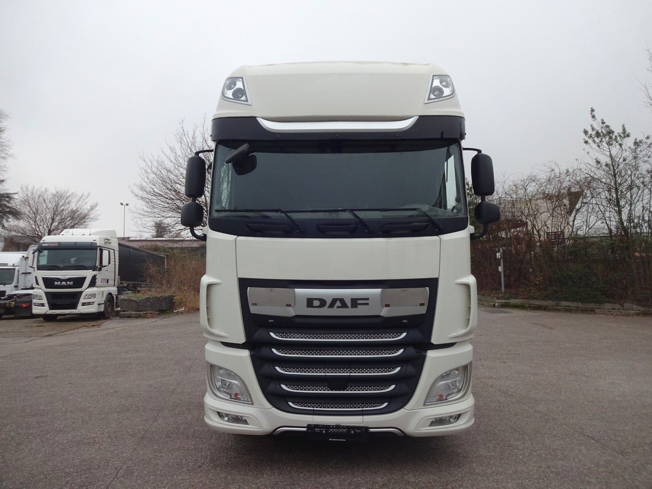 DAF XF 480, SSC, Klima, 2 x Tank - Cabeza tractora: foto 2 DAF XF 480, SSC, Klima, 2 x Tank - Cabeza tractora: foto 2
