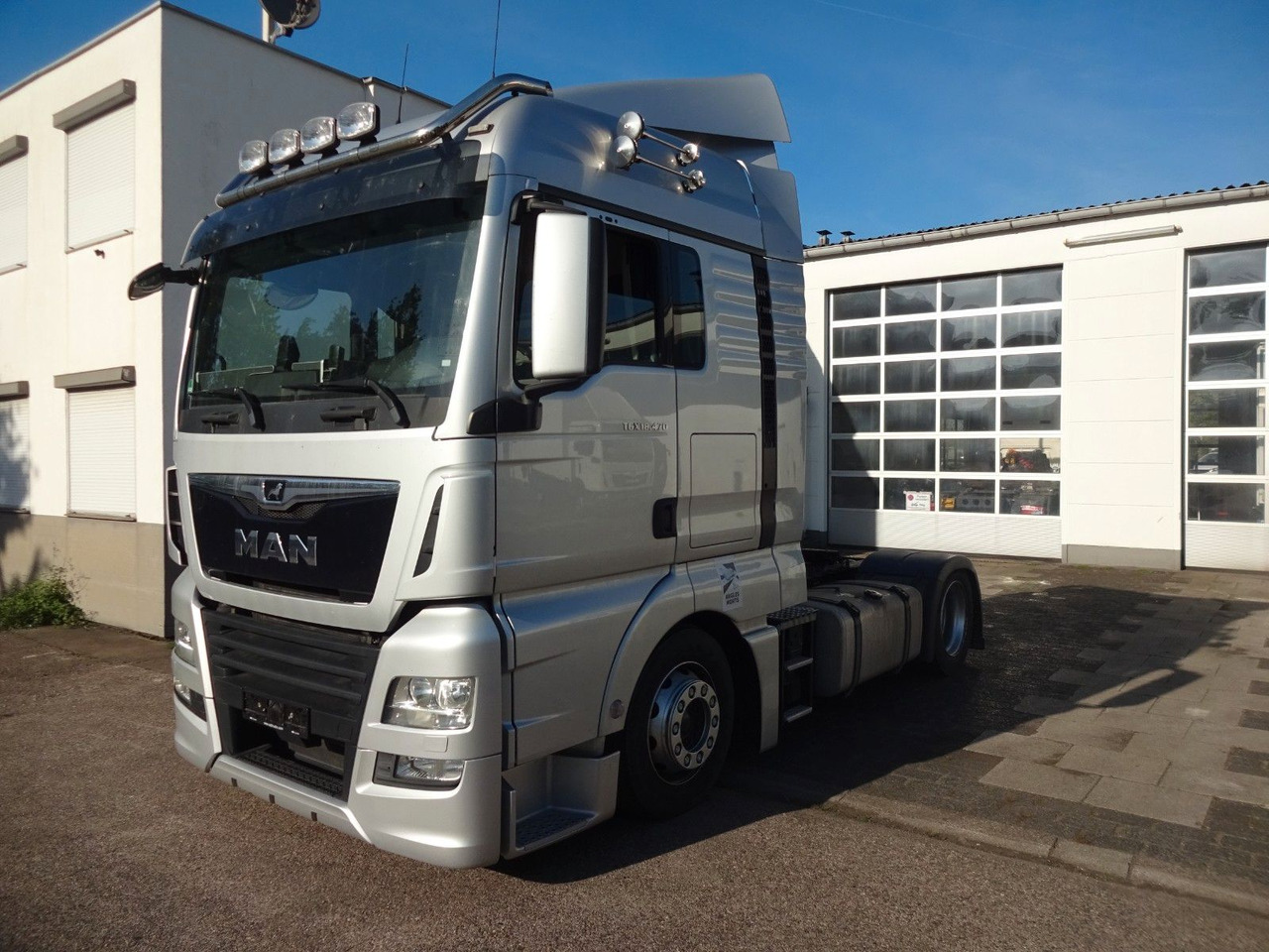 MAN TGX 18.470, Low Liner, XLX, Intarder, ACC - Cabeza tractora: foto 3 MAN TGX 18.470, Low Liner, XLX, Intarder, ACC - Cabeza tractora: foto 3