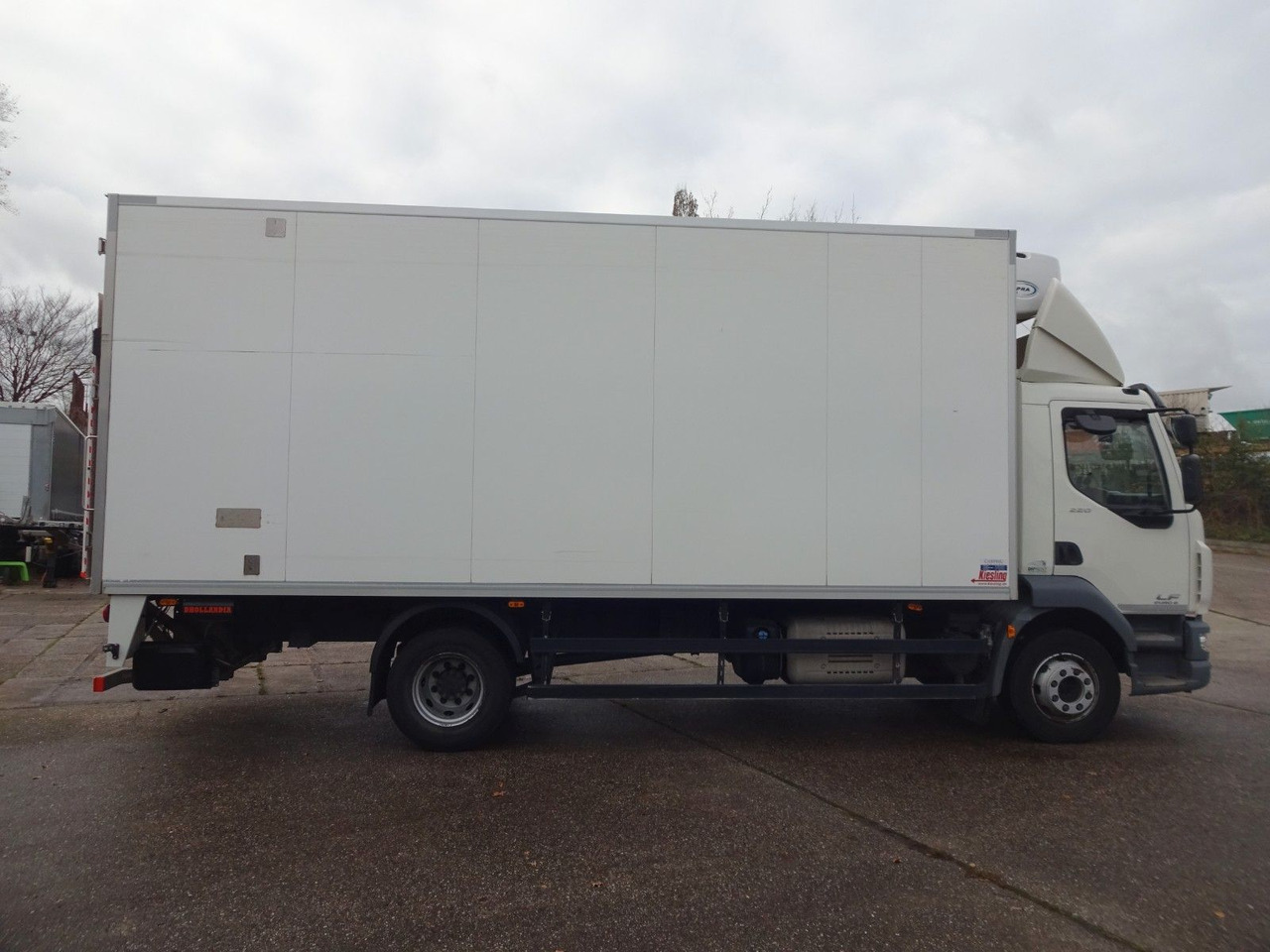 DAF LF 220, 16 T, LBW, Türen, Klima, Automat, Kamera - Camión frigorífico: foto 3 DAF LF 220, 16 T, LBW, Türen, Klima, Automat, Kamera - Camión frigorífico: foto 3