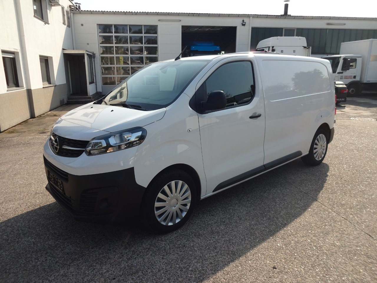 Opel Vivaro Kasten L1H1, Klima, PDC, - Furgoneta pequeña: foto 1 Opel Vivaro Kasten L1H1, Klima, PDC, - Furgoneta pequeña: foto 1