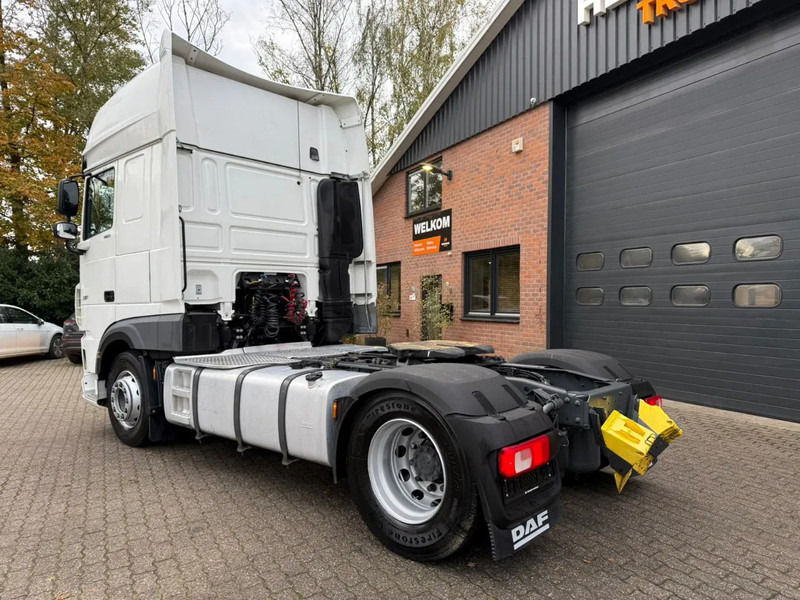 DAF XF 480 SSC Super Space Retarder Standklima ACC 2 Bedden - Cabeza tractora: foto 2 DAF XF 480 SSC Super Space Retarder Standklima ACC 2 Bedden - Cabeza tractora: foto 2