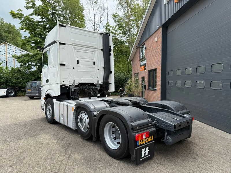 Mercedes-Benz Actros 2545 6X2 Gigaspace Standairco NL Truck 327.240KM Gestuurde voorloopas - Cabeza tractora: foto 4 Mercedes-Benz Actros 2545 6X2 Gigaspace Standairco NL Truck 327.240KM Gestuurde voorloopas - Cabeza tractora: foto 4