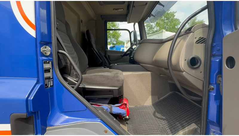 Camión volquete, Camión grúa DAF CF 85.360 8X2 3 Zijdige kipper HIAB 16 t/m kraan AHK Top condition: foto 18