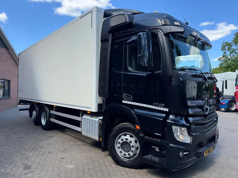 Mercedes-Benz Actros 2748 6X2 Bigspace AHK 623.380KM! 8.1M Heiwo box, Stuuras, Top condition - Camión caja cerrada: foto 2 Mercedes-Benz Actros 2748 6X2 Bigspace AHK 623.380KM! 8.1M Heiwo box, Stuuras, Top condition - Camión caja cerrada: foto 2