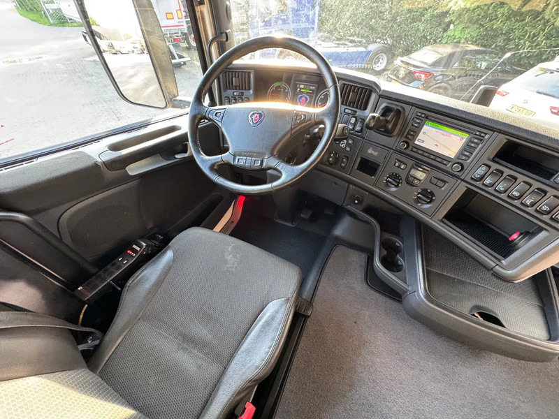 Scania R450 6X2 25T HIAB Haakarm Hooklift Remote, NL Truck! - Camión multibasculante: foto 5 Scania R450 6X2 25T HIAB Haakarm Hooklift Remote, NL Truck! - Camión multibasculante: foto 5