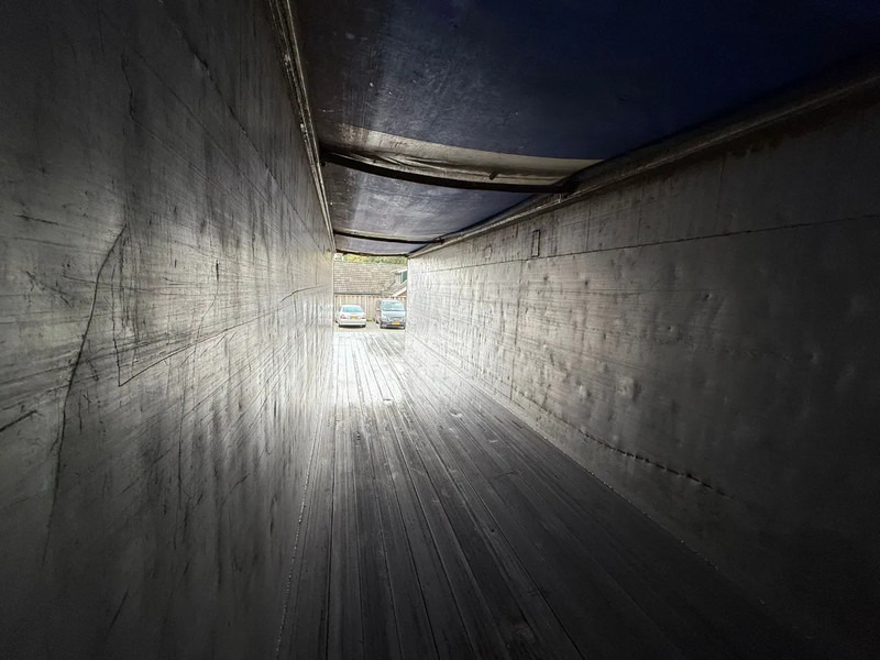 Kraker CF-200 92m3 Liftas+Stuuras Cargo Floor 10MM 4 assen - Semirremolque piso movil: foto 5 Kraker CF-200 92m3 Liftas+Stuuras Cargo Floor 10MM 4 assen - Semirremolque piso movil: foto 5