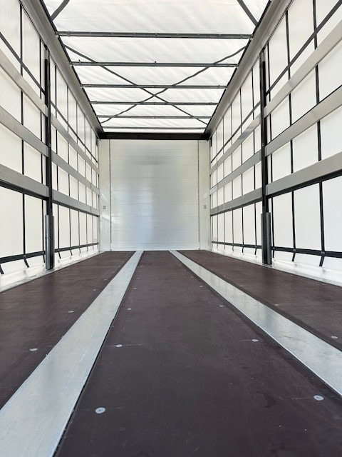 Kögel BDF-System, 7.450 mm lang, Hubdach, Eckhöhe: 2.920 mm, - Toldo carrocería: foto 4 Kögel BDF-System, 7.450 mm lang, Hubdach, Eckhöhe: 2.920 mm, - Toldo carrocería: foto 4