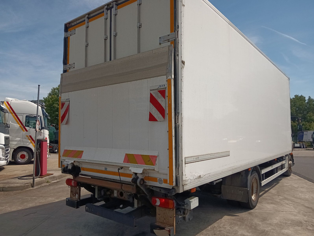 Camión frigorífico Volvo FM13-460 EEV  6x2R CarrierSupra550 7,3m LBW1.5t: foto 25