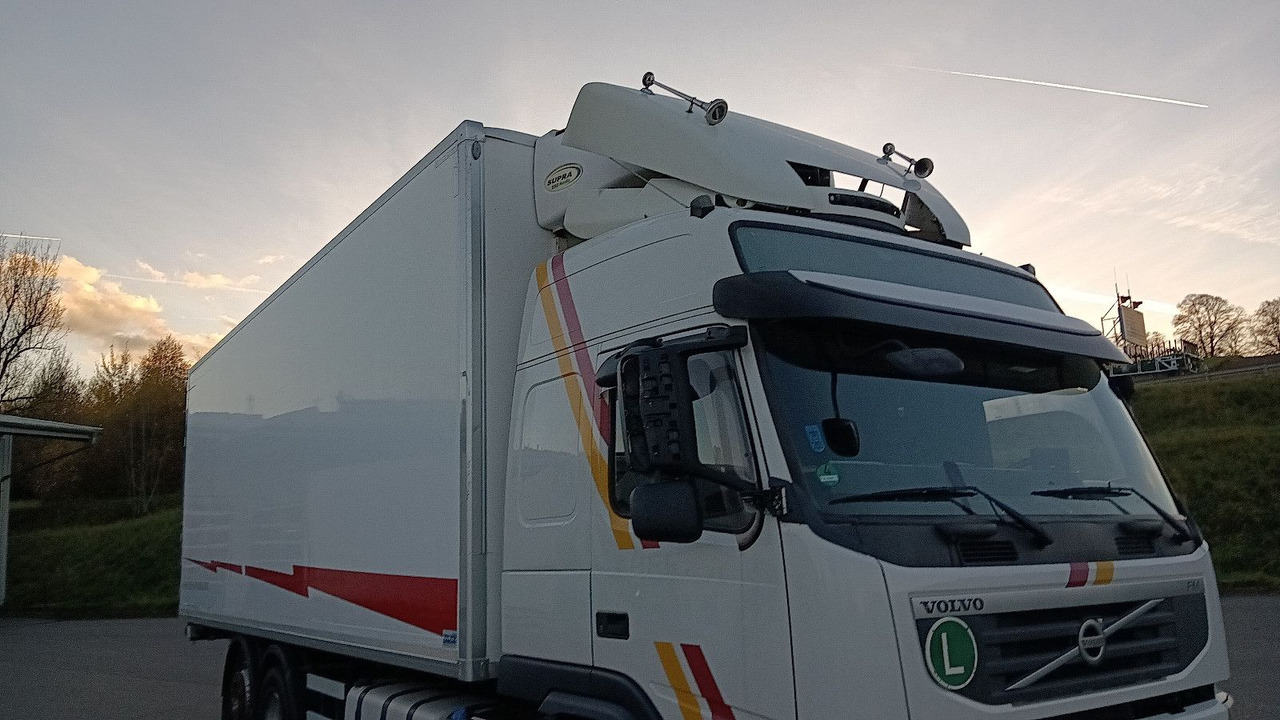 Camión frigorífico Volvo FM13-460 EEV  6x2R CarrierSupra550 7,3m LBW1.5t: foto 44