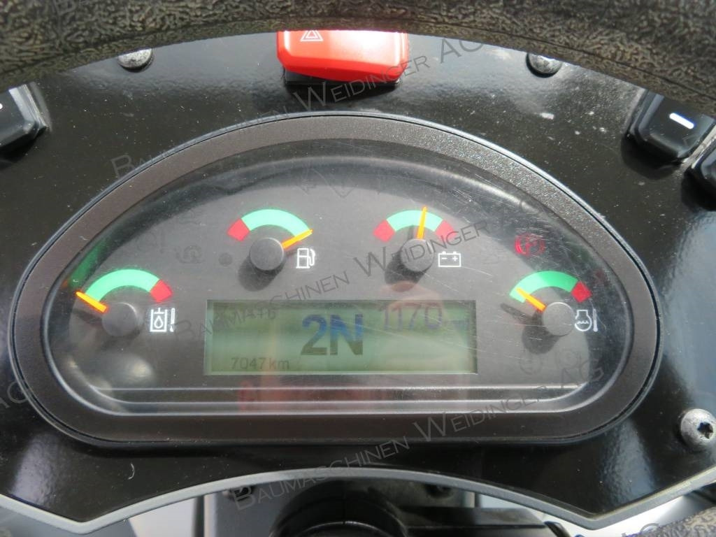 Cargadora de ruedas CAT 906M: foto 11